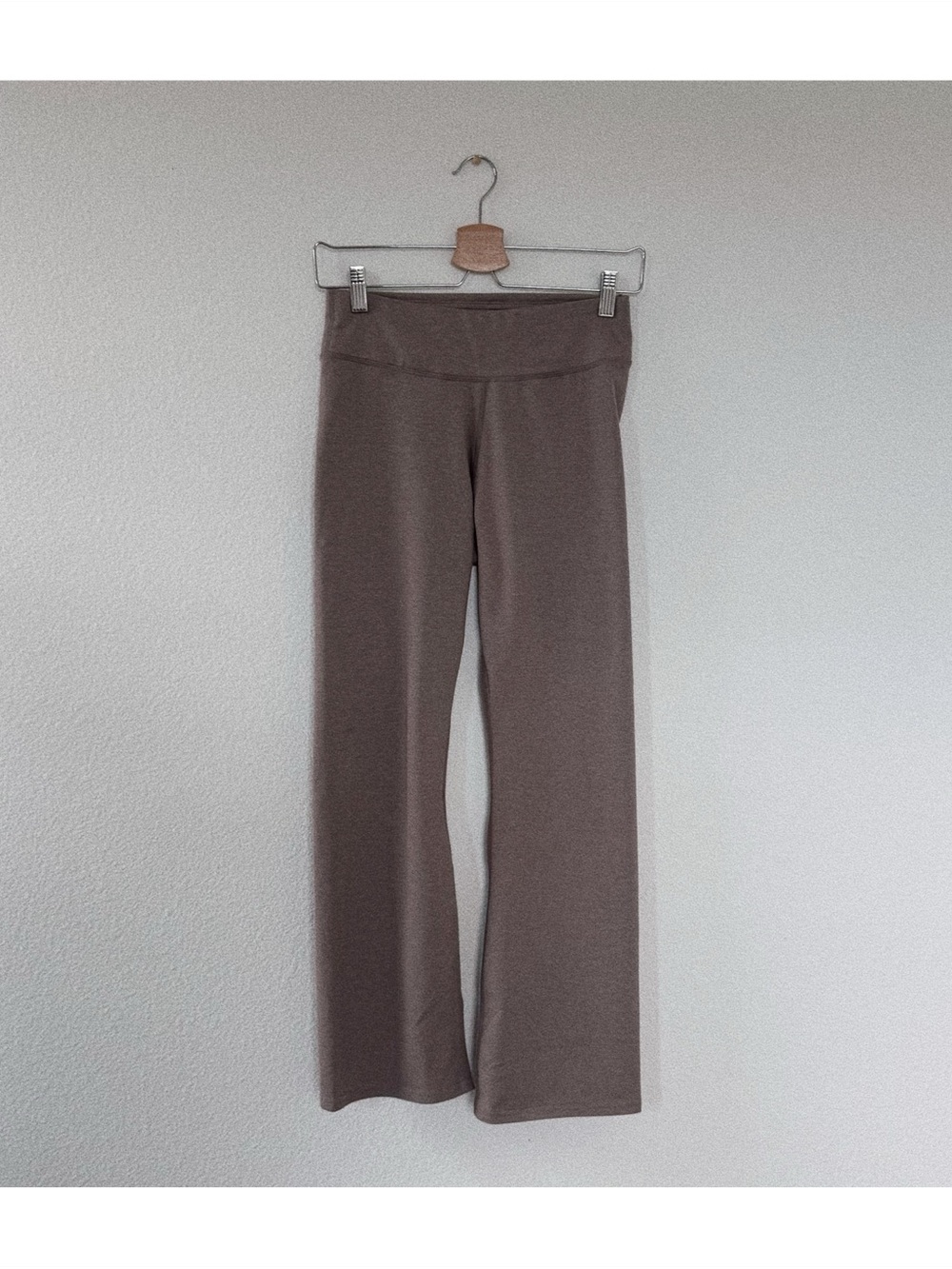 NWOT pact women's on the go-to cropped bootcut leggings